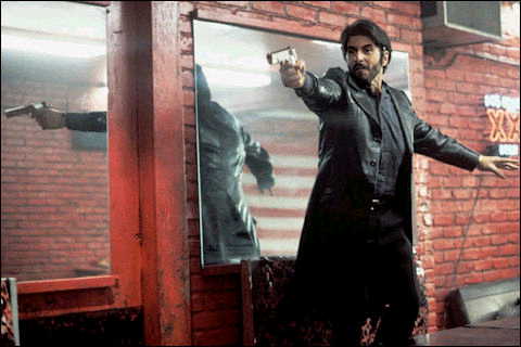 carlitosway1.jpg